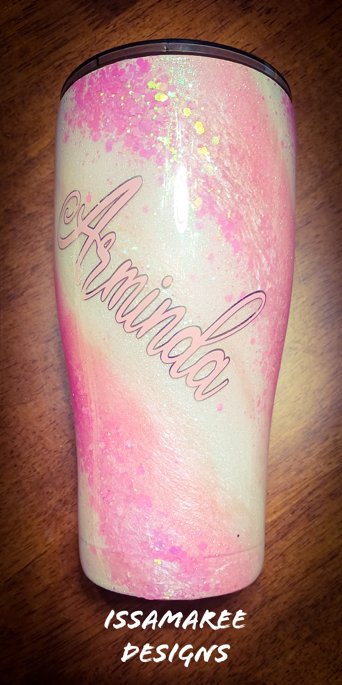 20 oz curved tumbler